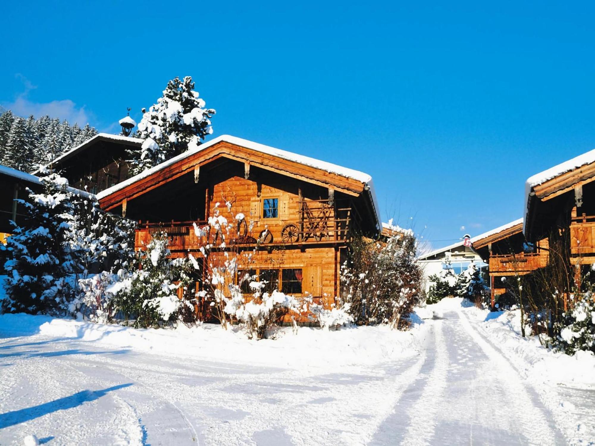 Chalets Almdorf Zillertal F Gen Fügen Eksteriør billede